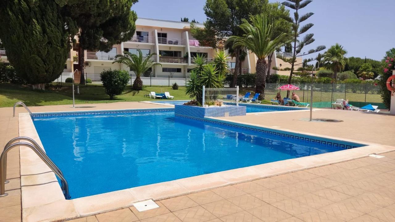 01 Sra Da Rocha Com Piscina E Ac - Casas & Papeis Daire Armação de Pêra Dış mekan fotoğraf